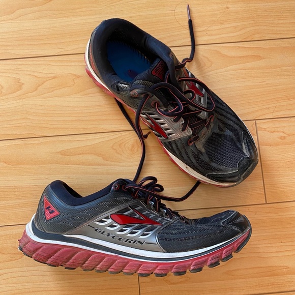 brooks glycerin size 9